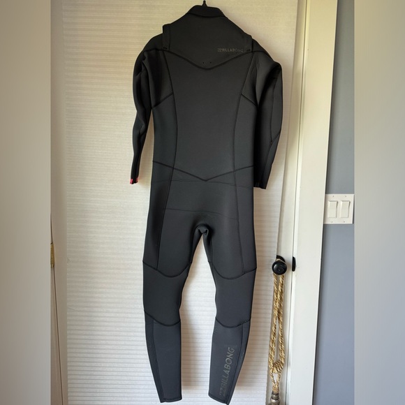 Billabong Synergy Women’s 3:2 Chest Zip wetsuit - Picture 2 of 6